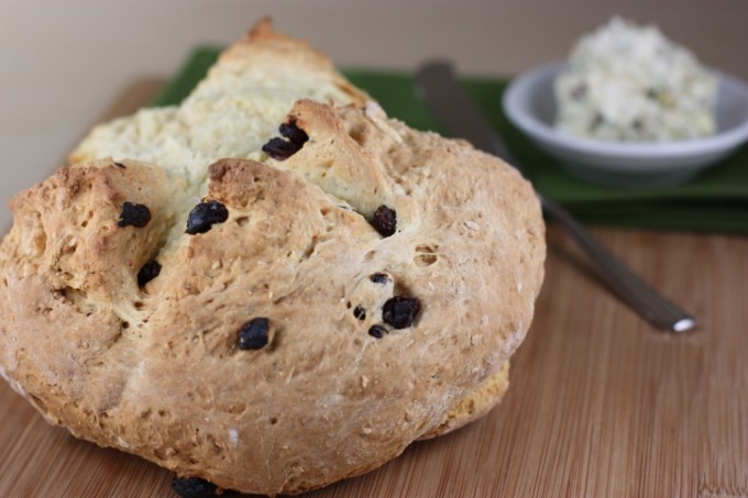 Pistachio Vanilla Butter for Irish Soda Bread | Fake Food Free | An easy spread for a St. Patrick's Day staple. 