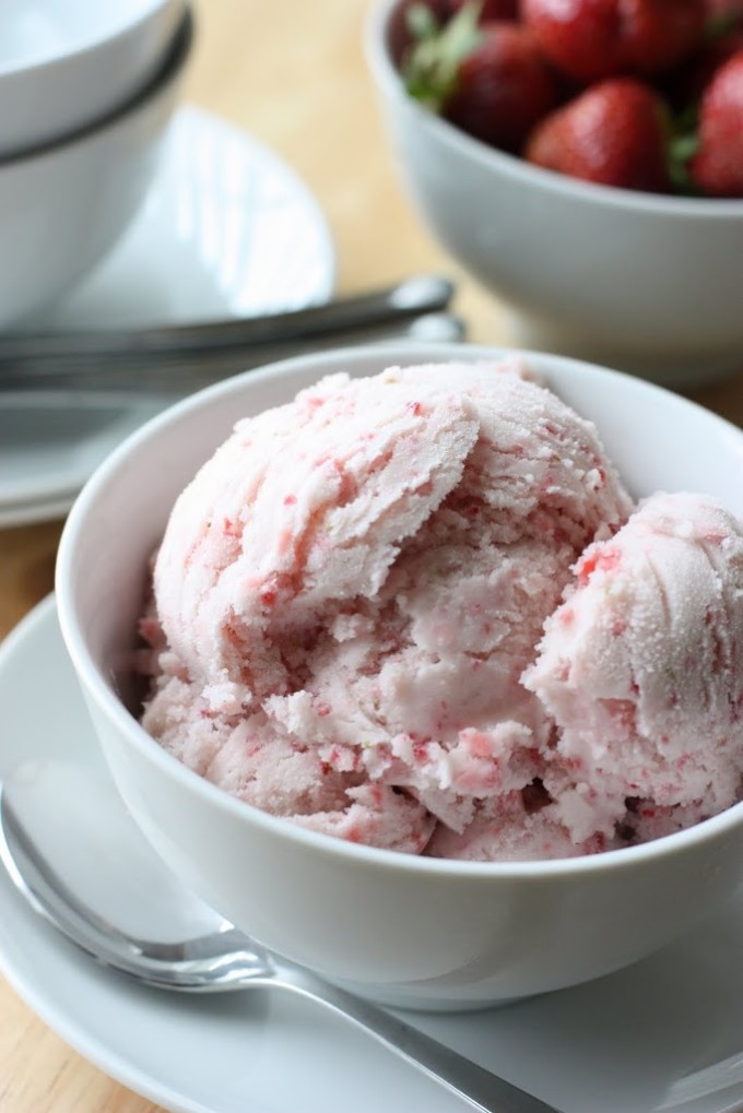 Fresh Strawberry Ice Cream Recipe | Kentucky Milk and Garden Strawberries | Fake Food Free
