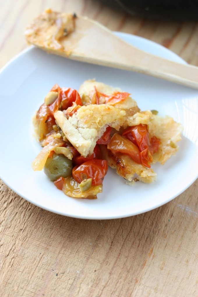 Caramelized Tomato Tarte Tatin à la Clark from Campfire Cookery on fakefoodfree.com