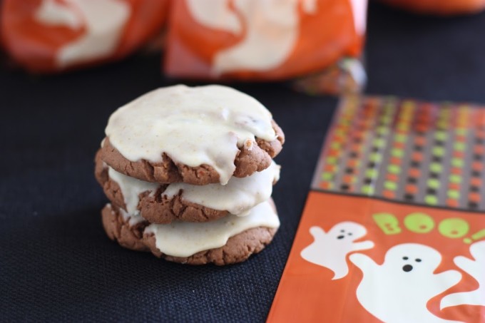 Spicy Chocolate Peanut Butter Cookies with Curry Glaze Recipe | Fake Food Free