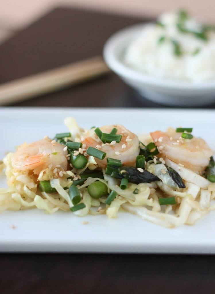 Coconut Sticky Rice topped with shrimp and asparagus | Recipe at FakeFoodFree.com