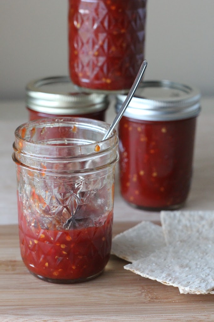 Smoky tomato jam recipe | FakeFoodFree.com