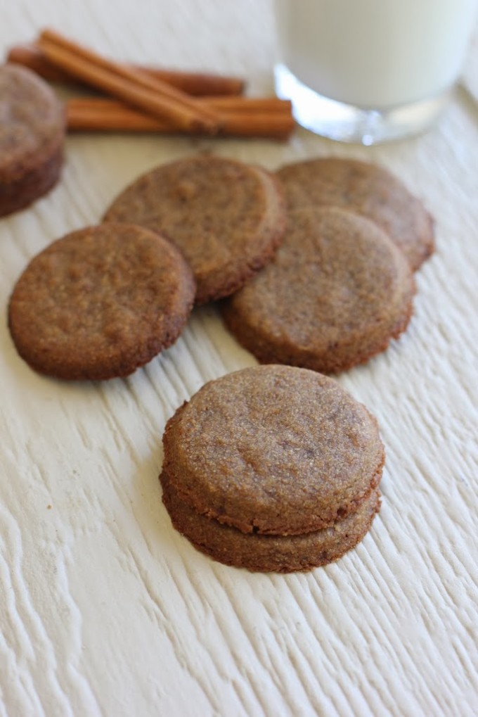 Baking with Coconut Sugar: Spiced Coconut Sugar Cookies Recipe | Fake Food Free