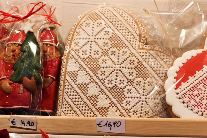 Gingerbread at Vienna's Christmas Markets | Fake Food Free