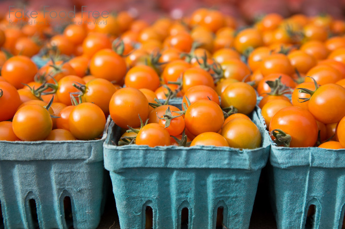 Ballard Farmer's Market | Travel in Seattle, Washington | Fake Food Free