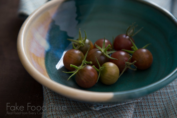 Bowl from Johnson Pottery in Ellensburg, WA | Patio Garden Black Cherry Tomatoes | Fake Food Free