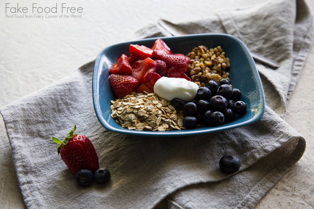 Breakfast Bowl with Roasted Strawberries and Old-Fashioned Oats | Fake Food Free