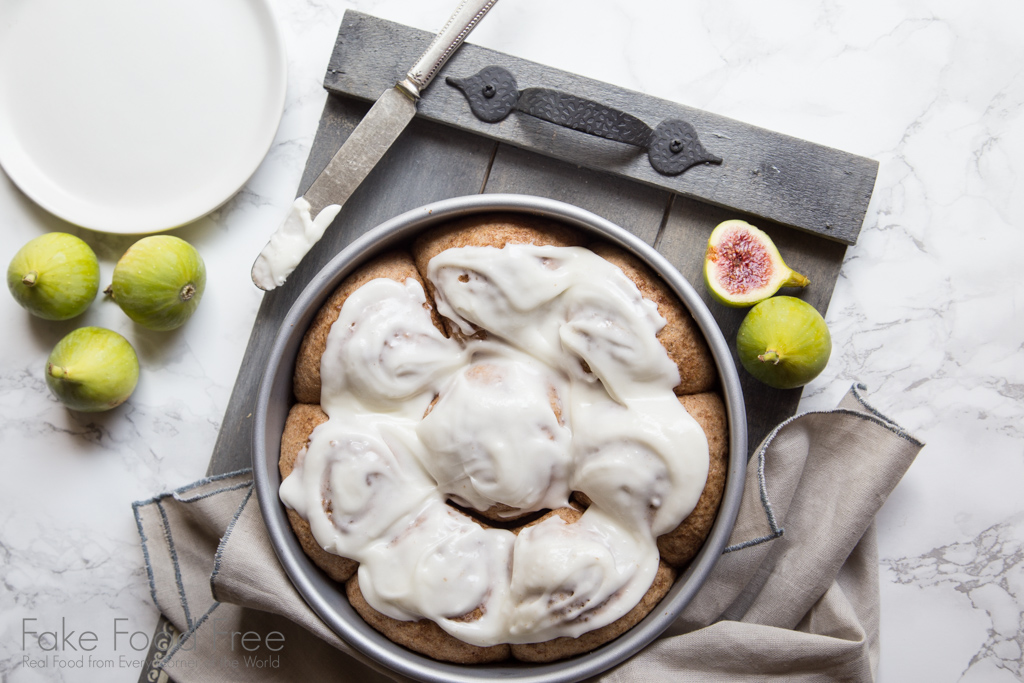 Breakfast rolls stuffed with kadota figs and topped with cream cheese frosting | Recipe | FakeFoodFree.com