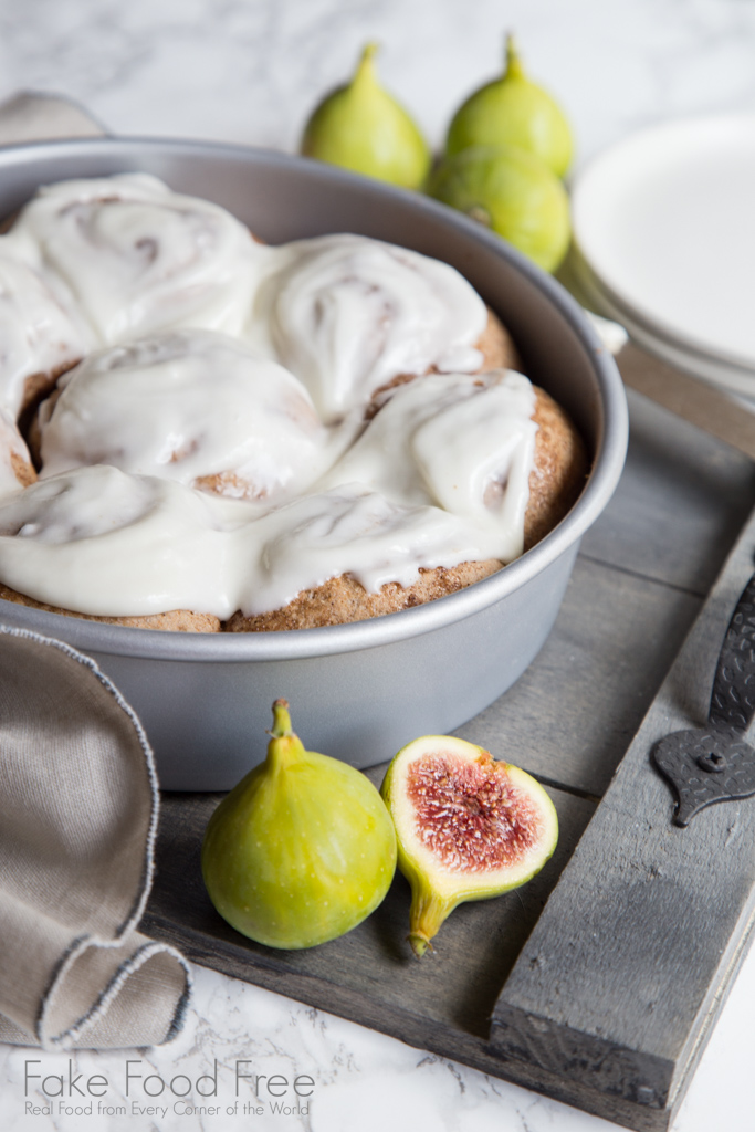 Cinnamon Fig Breakfast Rolls with Cream Cheese Frosting | Fresh Fig Recipes from FakeFoodFree.com