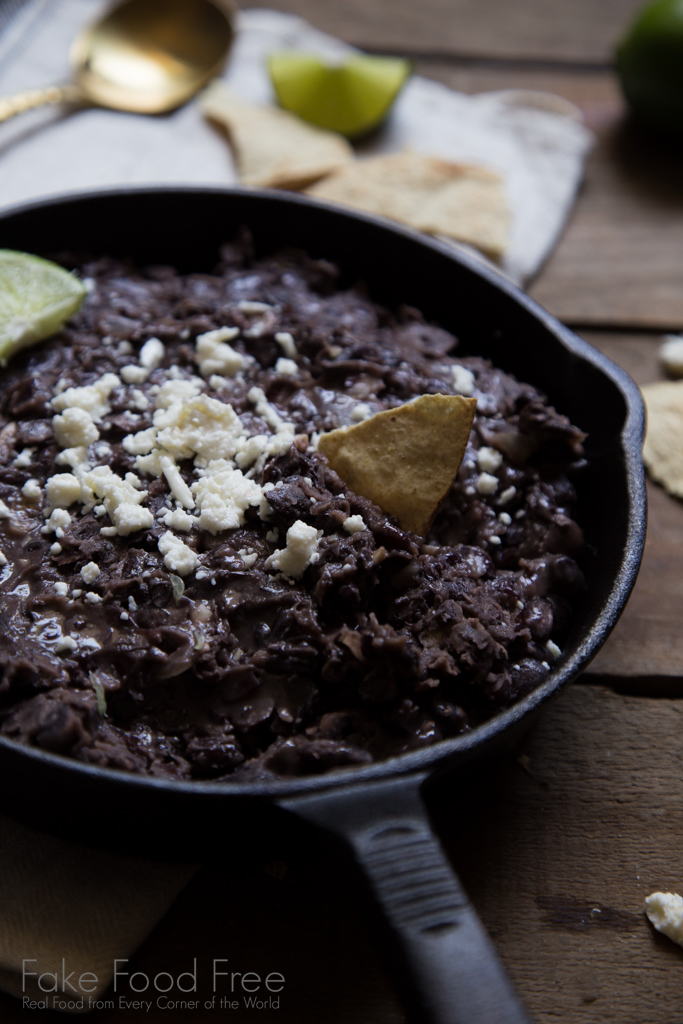 Refried Black Beans with Garlic and Lime Recipe | FakeFoodFree.com