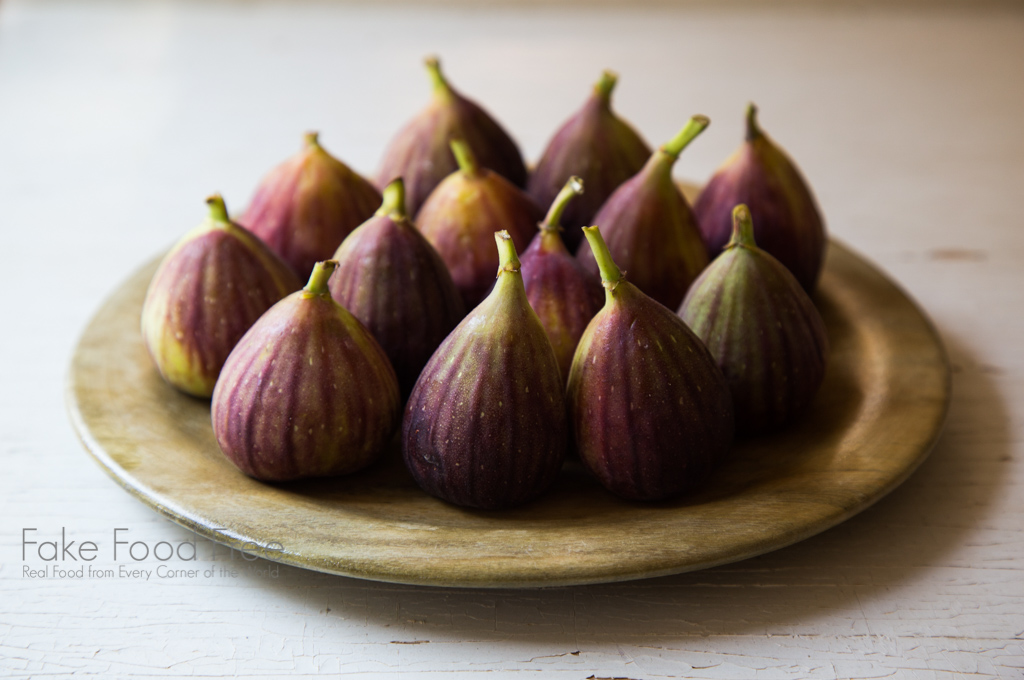 Brown Turkey Figs. Photo by Lori Rice. | FakeFoodFree.com