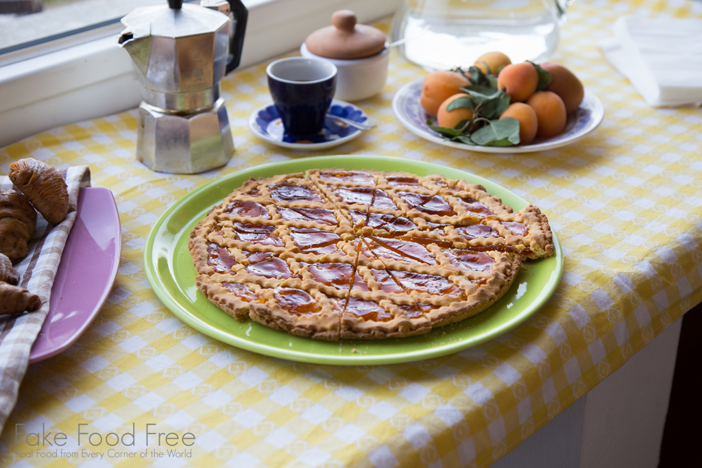 Breakfast at our villa outside Rome | Crostini, apricots, coffee 