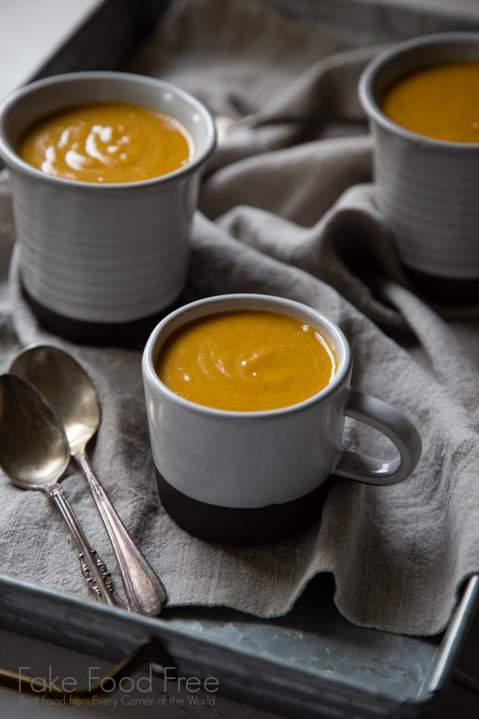 The Simplest Butternut Squash Soup Recipe | FakeFoodFree.com #soup #starters #souprecipes #easyrecipes #healthyeating #healthyrecipes #thanksgivingideas #dairyfree