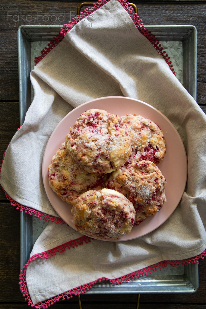 Recipe for Raspberry Cream Cheese Scones | FakeFoodFree.com #scones #raspberryrecipes #breakfastrecipes #brunchrecipes