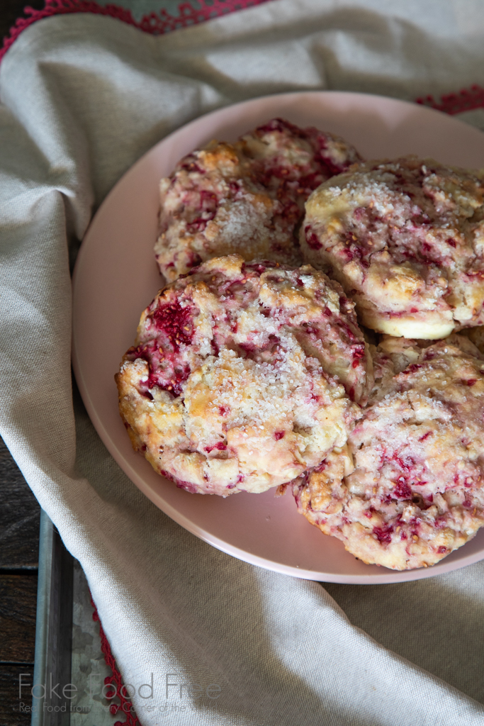 Homemade Raspberry Cream Cheese Scones Recipe | FakeFoodFree.com #scones #raspberryrecipes #breakfastrecipes #brunchrecipes