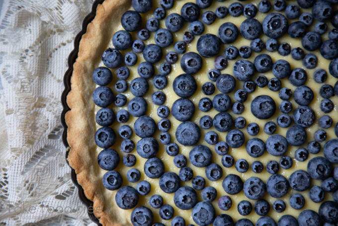 Cheesecake Tart Recipe Blueberry Cheesecake Tart Recipe | FakeFoodFree.com #cheesecake #dessertrecipes #freshberries #blueberryrecipes #summerrecipes #baking #bakingideas 